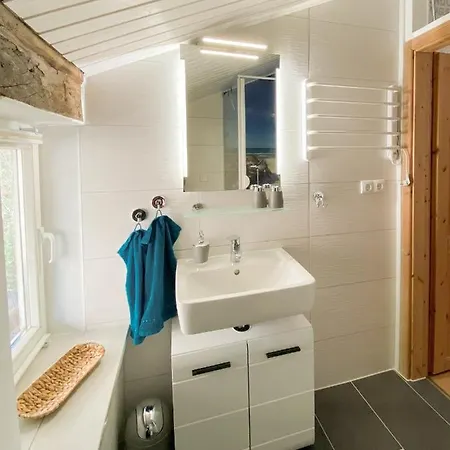 Appartement Gartenidyll Insel Ruegen Poppelvitz Bei