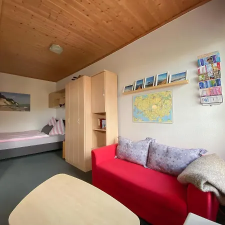 Gartenidyll Insel Ruegen Poppelvitz Bei